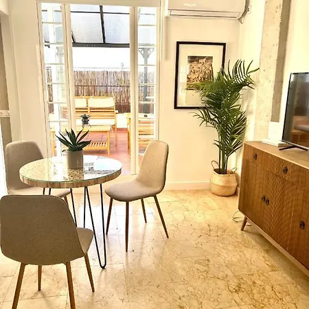 El Patio De Cruz Conde